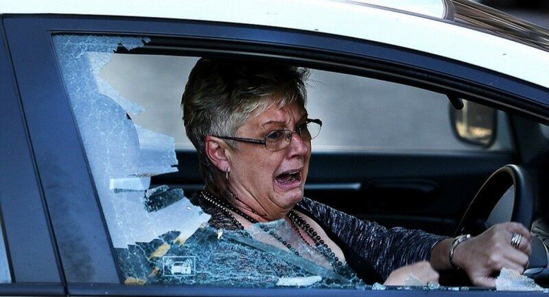 Pelo menos quatro pessoas morreram nesta quinta- feira (16) durante os confrontos em Durban, na Província de KwaZulu-Natal, na África do Sul

