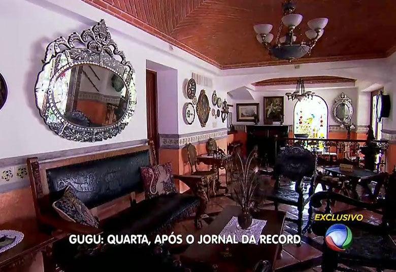 Apesar do preço elevado, ela disse que aceita fazer negócio até por ofertas abaixo do preço.

— Eu a estou vendendo porque quero que venda já, por US$ 1 milhão e meio

• Florinda Meza abre as portas de sua casa no México e fala sobre o marido Roberto Bolaños, o Chaves