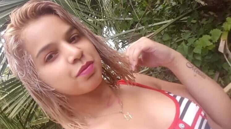 O Cidade Alerta acompanha o caso de Ana, de 36 anos, que caiu de uma laje de 7 metros de altura na região da Brasilândia, zona norte de São Paulo, e morreu em seguida. O que não se sabe ainda, é se Ana se jogou ou foi jogada; entenda 