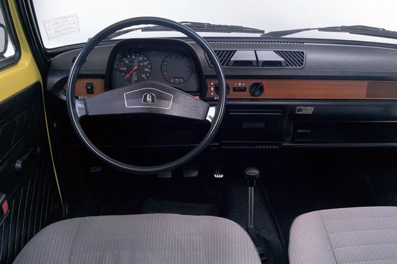 O carro só foi oferecido na carroceria de duas portas. Além dele, seu sedã também foi lançado, nomeado de Derby 