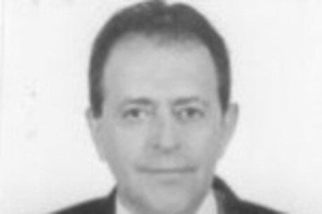 Hélio Machado foi flagrado levando eleitores para votar em uma Kombi