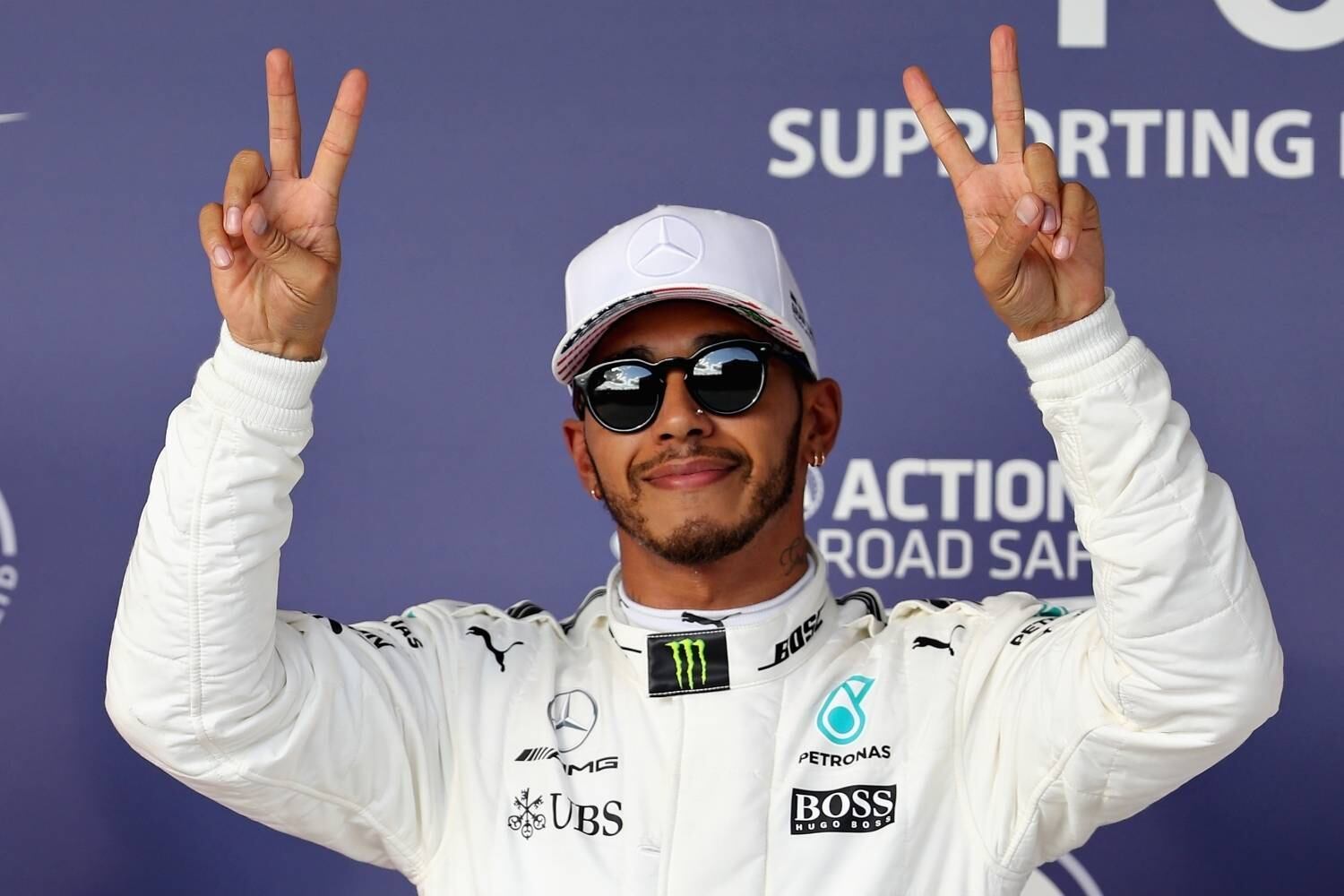Paz e amor: Hamilton está confiante no título