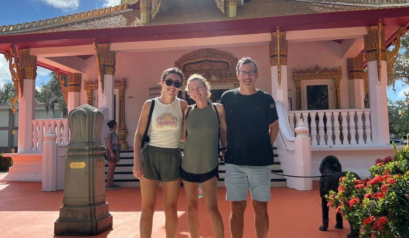 GEC7ATUFVBEKBM7UZ6XS2VWIQI