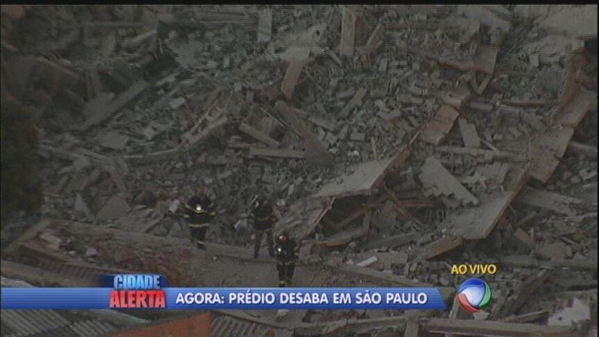 Foram enviadas 23 equipes ao local. O edifício, de acordo com a corporação, tinha cinco andares e seria residencial