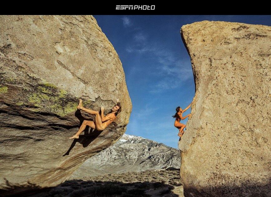 Os alpinistas Chris Sharma e Daila Ojeda, por sua vez, se arriscaram a encarar nus pedras bastante inclinadas... tudo por um bom clique!