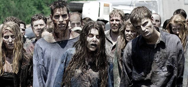 7- Predadores naturais

Os seres humanos estão no topo da cadeia alimentar não porque somos difíceis de matar, mas porque somos inteligentes. Os zumbis são lentos, não pensam, não tem senso de estratégia, não conseguem usar armas e instrumentos, não sentem medo (algo importante para se manter vivo) e nem fogem ao sinal de perigo. Isso tornaria a caça muito fácil para animais que se alimentam de carniça. Além disso, insetos infestariam os mortos-vivos, que não teriam como se defender