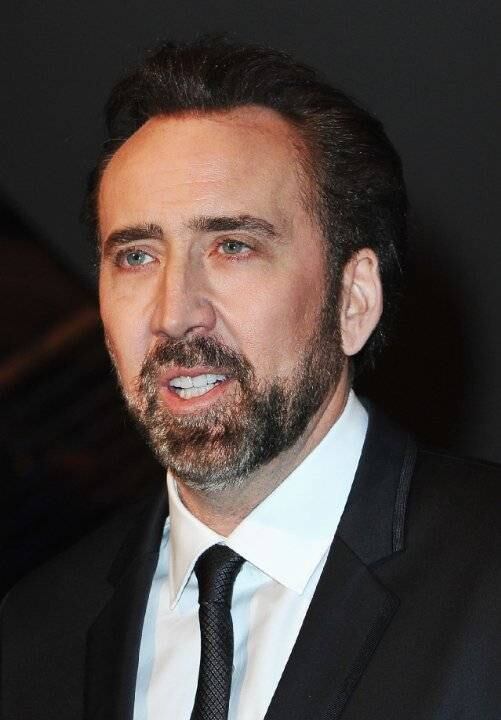 Nicolas Cage é outro ator que era queridinho em Hollywood.
Ele se especializou em dramas, mas também fez ótimos filmes de ação. Porém, na
última década, o ator tem sido chamado de vendido e fez produções desastrosas. O Sacrifício, Motoqueiro Fantasma e Fúria Sobre
Rodas são alguns exemplos