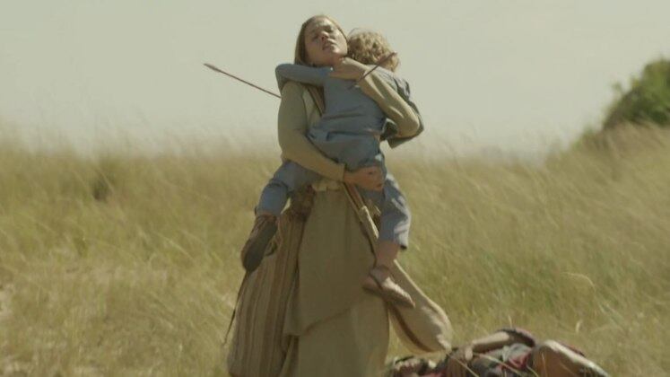 Um ataque surpresa marcou o fim da história do casal. Lavínia e o filho foram atingidos por flechas e morreram na frente de Luciér.
