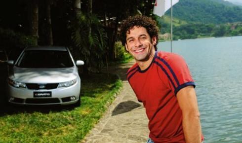 O ator também esteve presente no elenco da série A Teia como o bandido Cabeleira, que se juntou à quadrilha de Baroni (Paulinho Vilhena)