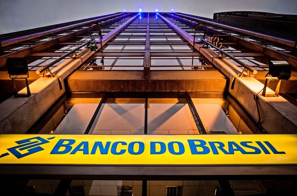 Banco do Brasil afirma que suspendeu anúncios