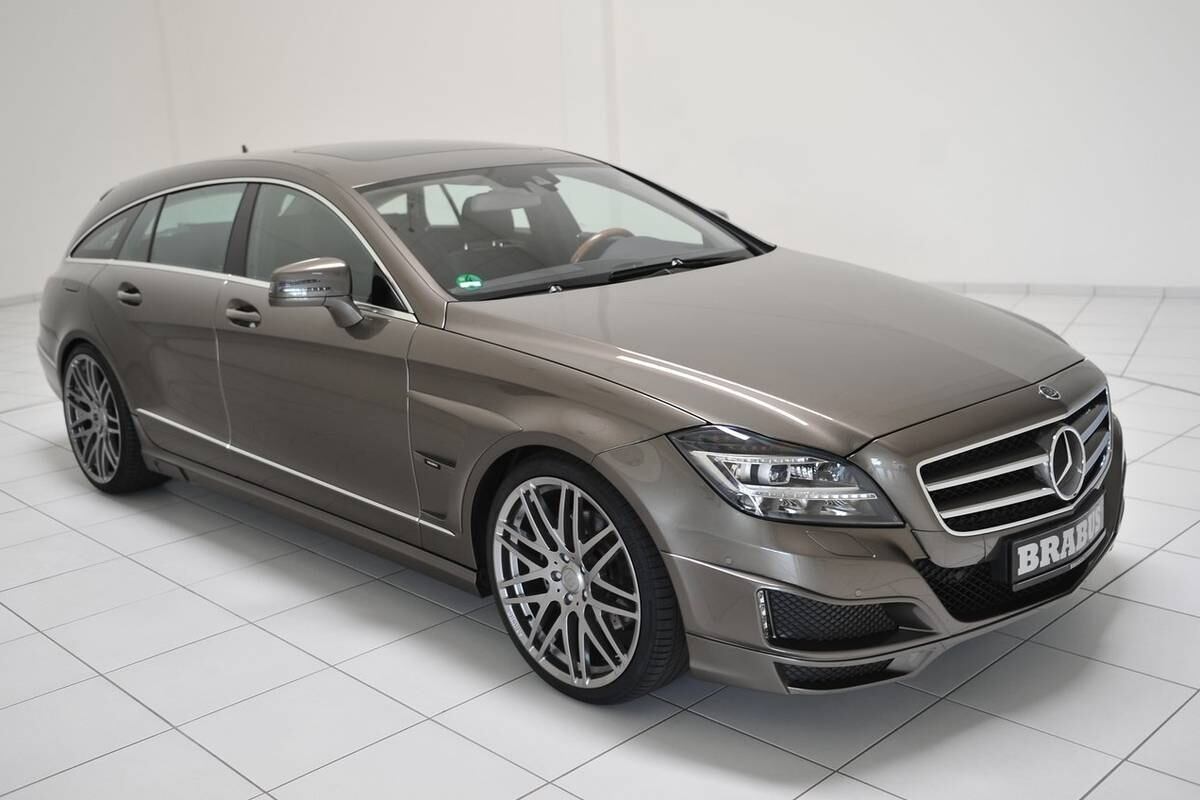 A Brabus oferece esportivos mais exclusivos (e rápidos) que os da AMG — que, curiosamente, era outra preparadora especializada em Mercedes-Benz que acabou sendo adquirida pela marca em 2005
Saiba tudo sobre carros! Acesse R7.com/carros
E confira os melhores preços de novos e usados em r7.icarros.com.br