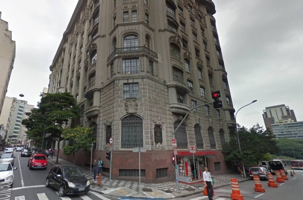 Agentes deixaram a sede do Ministério Público de São Paulo às 5h30 para iniciar a operação