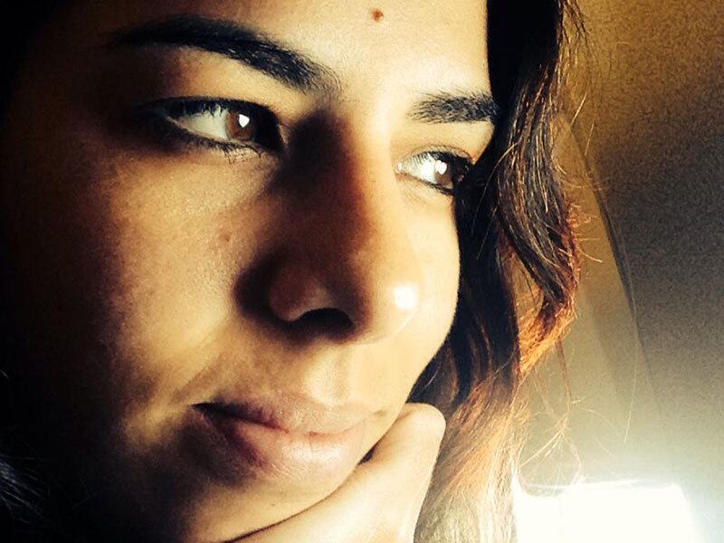 Laura Gurgel
Formada em publicidade e propaganda pela UCSal (Universidade Católica do Salvador), Laura conta que se apaixonou pelo poder de comunicar-se com o outro através de imagens e palavras, e esse amor que levou consigo pelas agências que atuou no setor de criação e de planejamento. Determinada e curiosa por natureza, Laura conta que navegou por diversos caminhos até ser sócia da SER.
Ao longo da sua trajetória, o cinema também esteve presente, sua mãe produtora, levava-a aos sets de filmagem. Em 2009, realizou o sonho, junto com sua mãe, de ter uma produtora de cinema. Atualmente, divide o seu tempo entre a SER, o Global Shapers e a Ondina Filmes