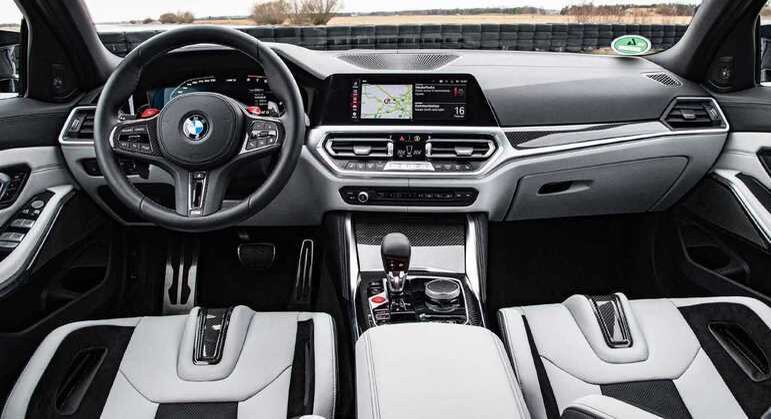 Sistema de entretenimento possui o novo sistema operacional iDrive 7.0