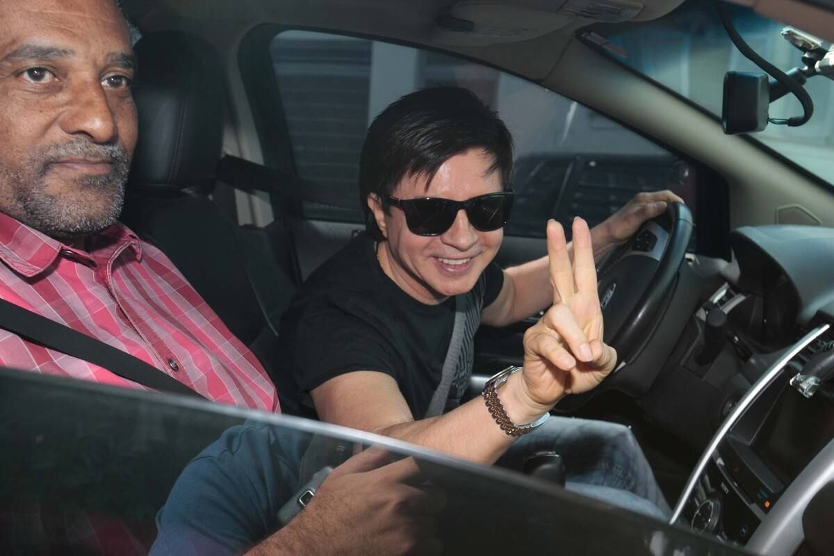 Ao chegar no local, Xororó foi simpático com o paparazzo