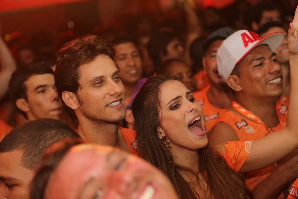 Os dois cantaram os hits do cantor