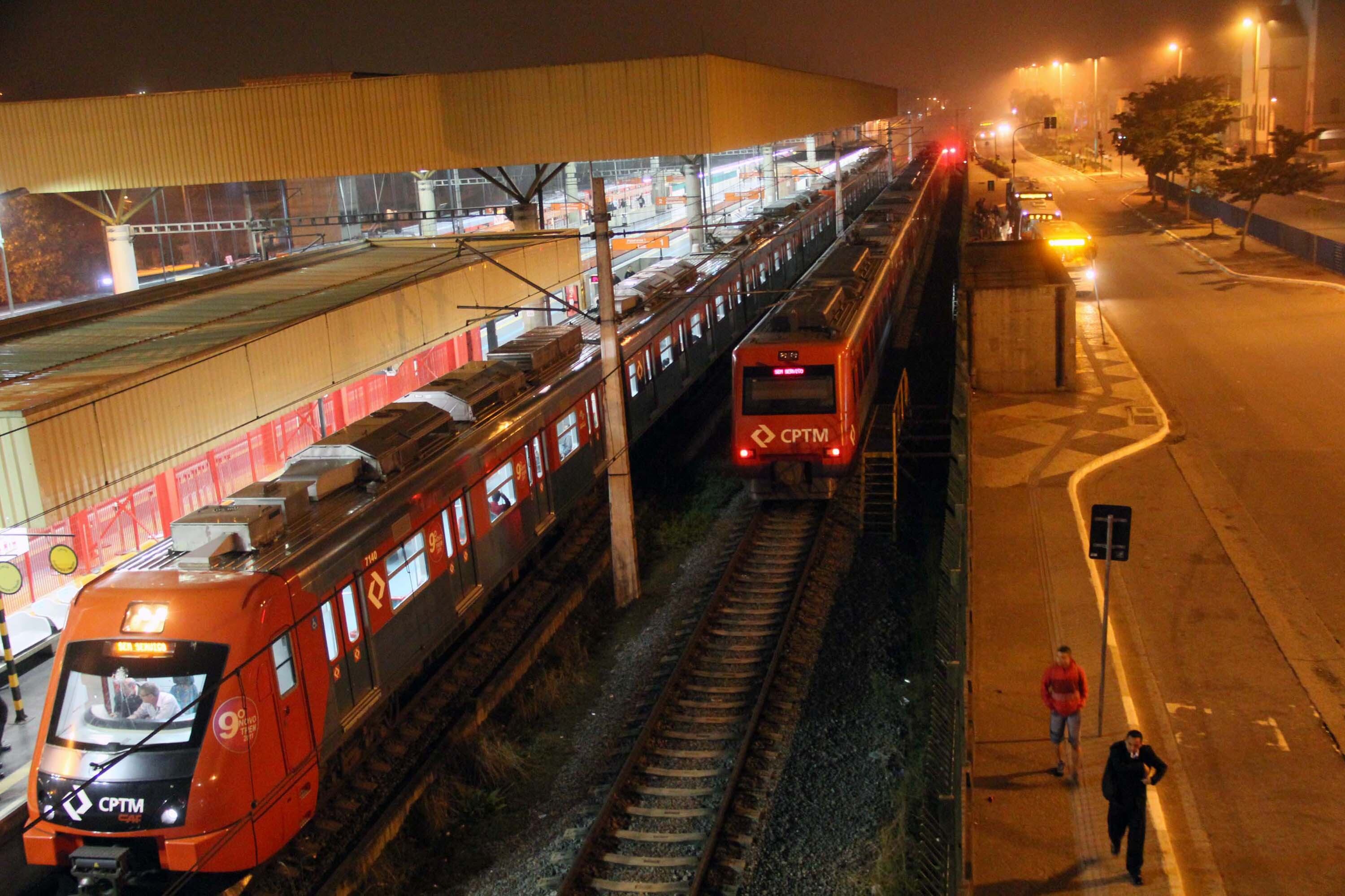 Três linhas da CPTM estão totalmente paradas por causa da greve