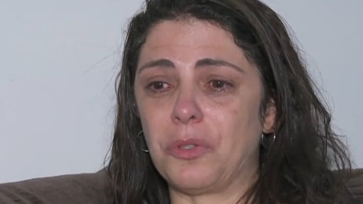 Ana contou que sua filha nunca apresentou problemas com a adoção. "Uma amiga dela perguntou se ela não tinha vontade de conhecer a mãe e ela respondeu: 'Eu já sei quem é minha mãe. A Angélica'", disse a mulher.