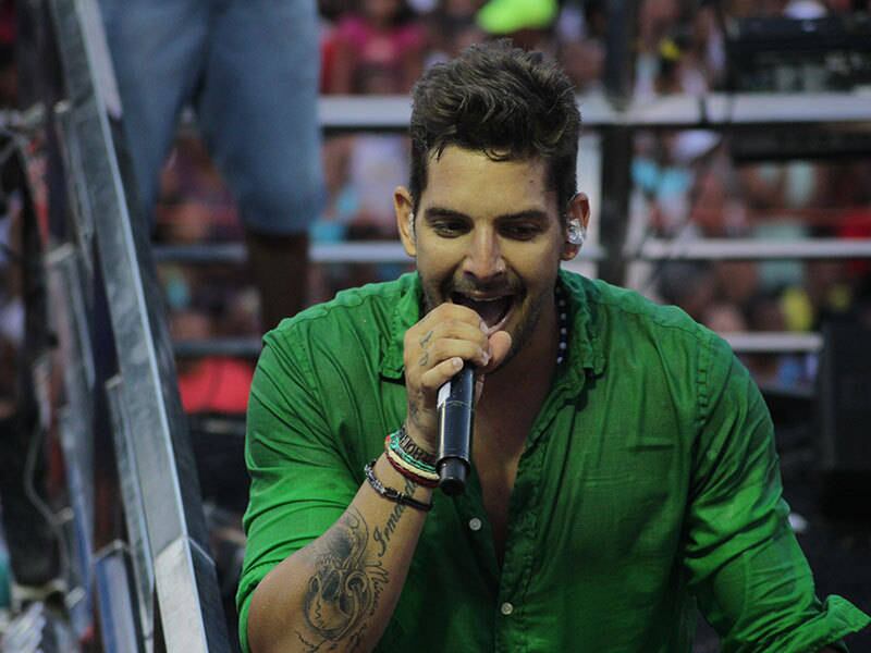 A Banda Eva puxou o bloco de mesmo nome, neste domingo de Carnaval (2), no Circuito Osmar, Campo Grande