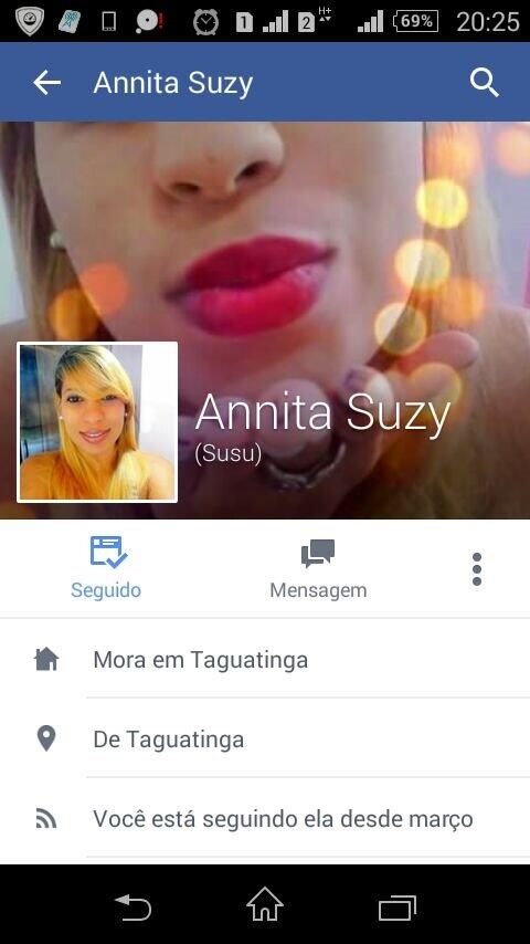 Delete fotos de perfil no Facebook

Talvez você nunca tenha notado, mas fotos de perfil no Facebook são obrigatoriamente públicas, mesmo que seu perfil seja todo fechado a estranhos. Você pode apagar suas fotos anteriores de perfil para impedir que algum bisbilhoteiro tenha acesso a elas