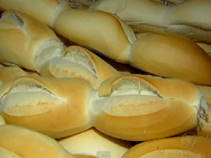 

Além disso, deve ser reduzido ao máximo o consumo de
carboidratos
No R7 Play você pode assistir ao Fala Brasil na íntegra! Clique e experimente de graça! 






