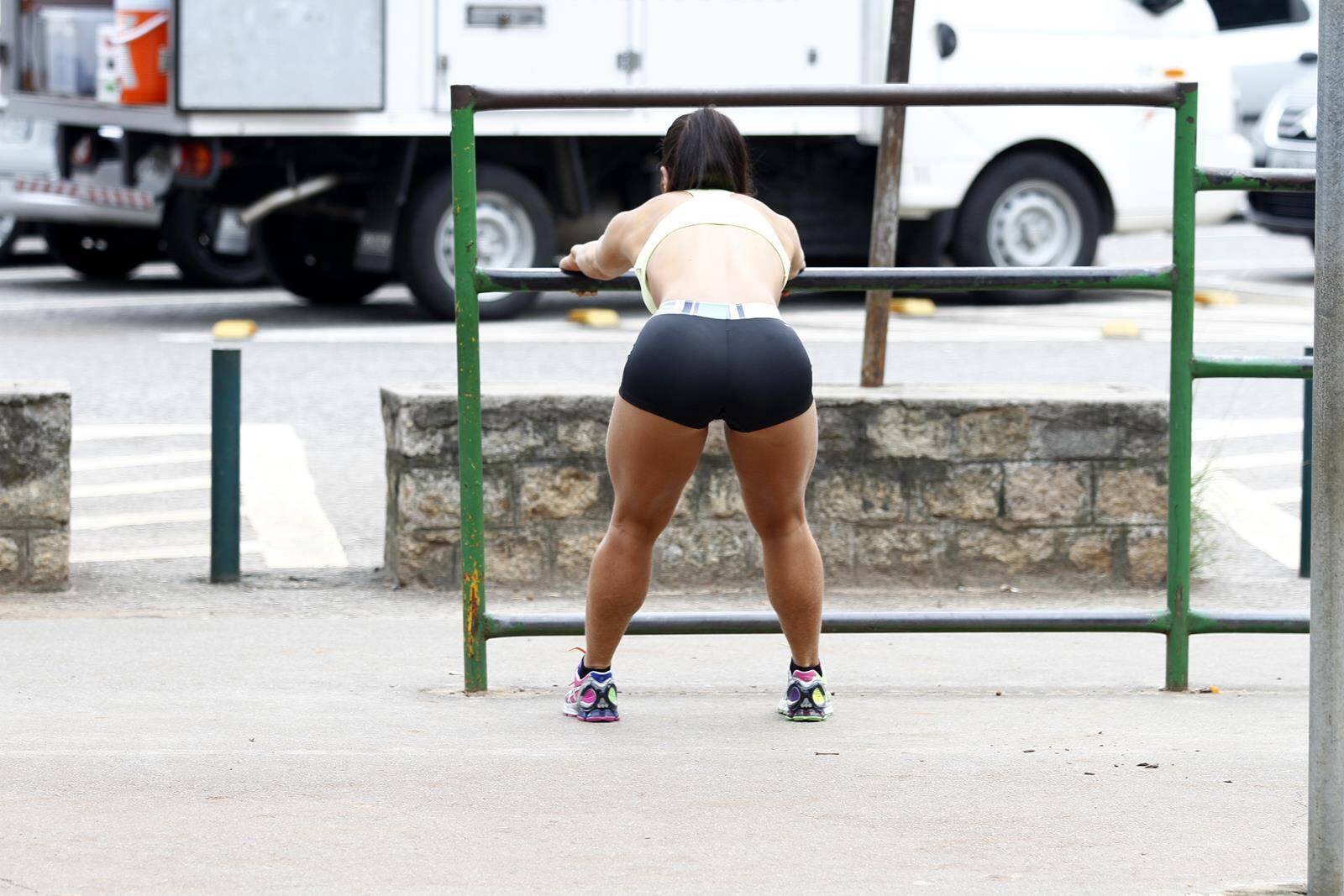 Ela ainda se alongou