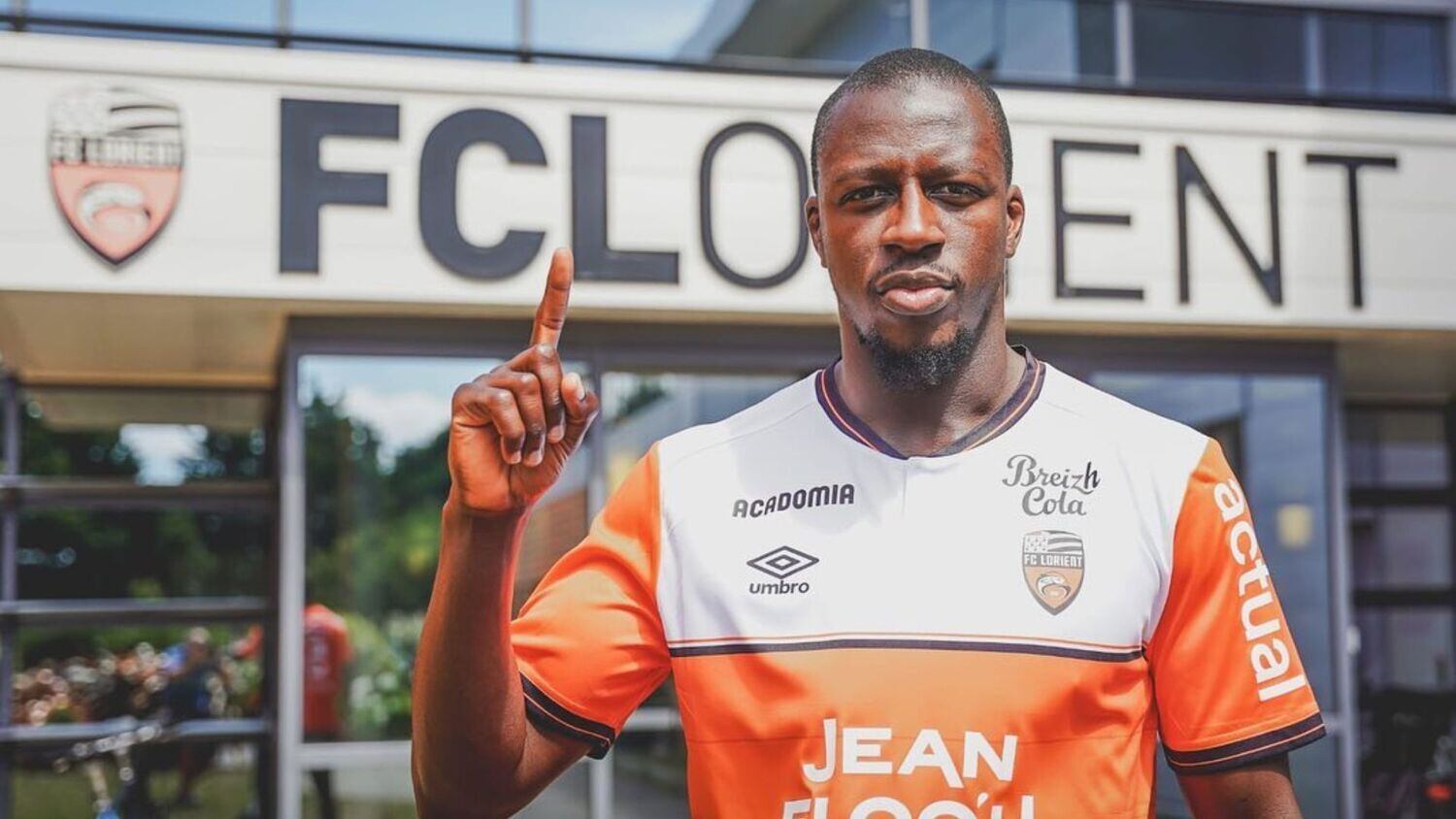 Antes do início da temporada de 2023-24, Mendy foi anunciado como reforço do FC Lorient. O clube disputa a primeira divisão do Campeonato Francês e, no ano passado, terminou a competição em 10º lugar. O lateral-esquerdo estava havia quase dois anos sem jogar