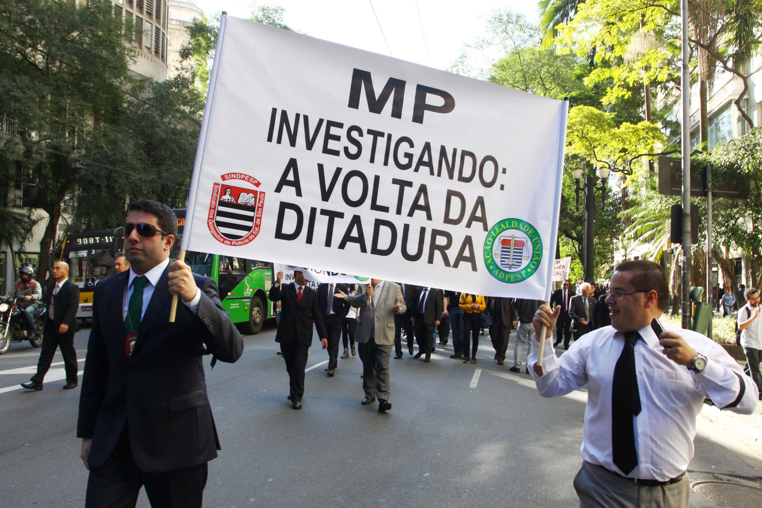 Delegados farão um "ato de repúdio" contra as prisões de dois delegados do Denarc