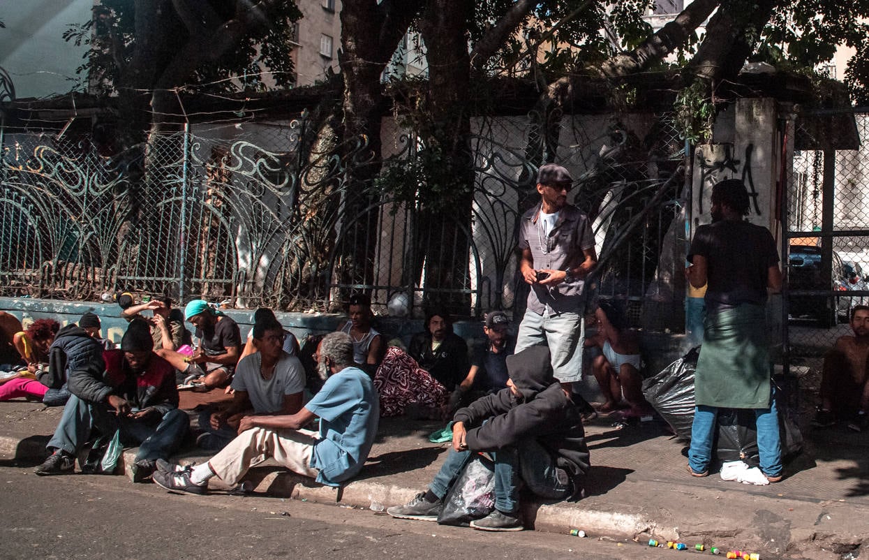 Usuários de drogas se concentram na praça Princesa Isabel e em outros pontos da cidade
