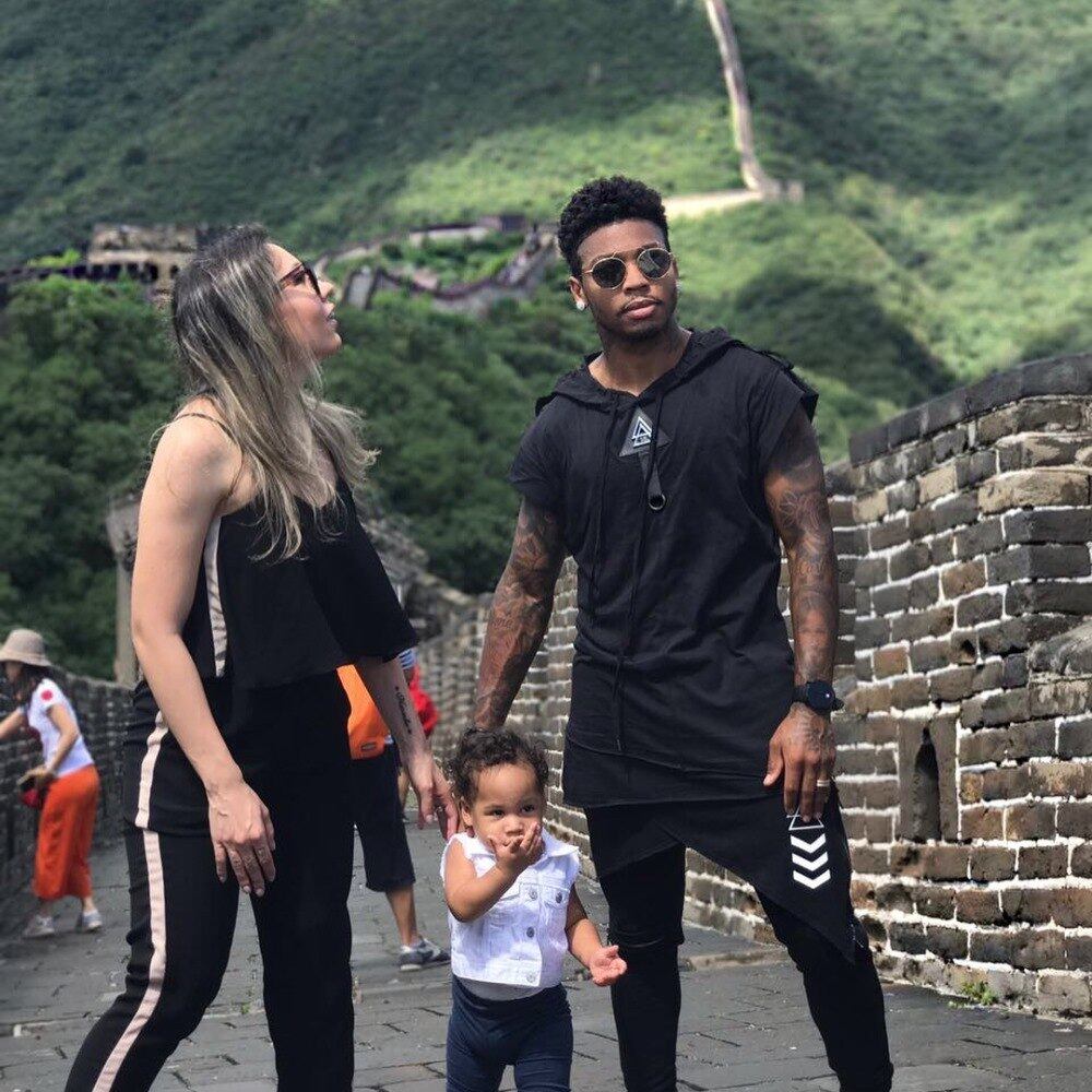 Em outra oportunidade, o atacante mostrou imagens do seu passeio na Muralha da China