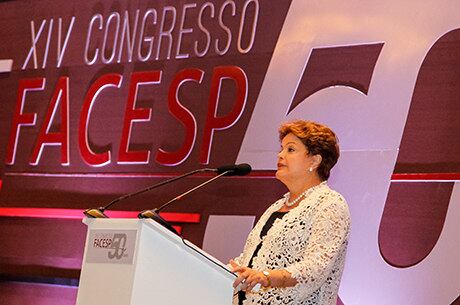 Para Dilma, microempreendedorismo é saída para o Bolsa Família