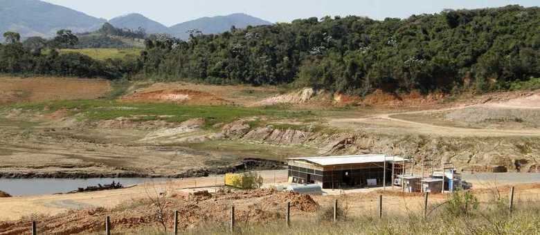 Primeira cota do volume morto deve durar até novembro