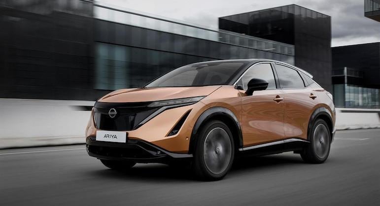 Nissan Ariya mantém a grade em "V", que é tradição da marca