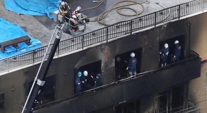 Polícia suspeita que incêndio em estúdio de animação no Japão seja criminoso