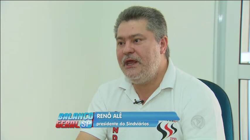 De acordo com o presidente do sindicato que representa os agentes da CET, a entidade está deixando de cumprir suas outras funções, como ajudar na fluidez do trânsito e orientar os motoristas, em prol de maior arrecadação

> Veja toda a programação da Record no R7 Play



