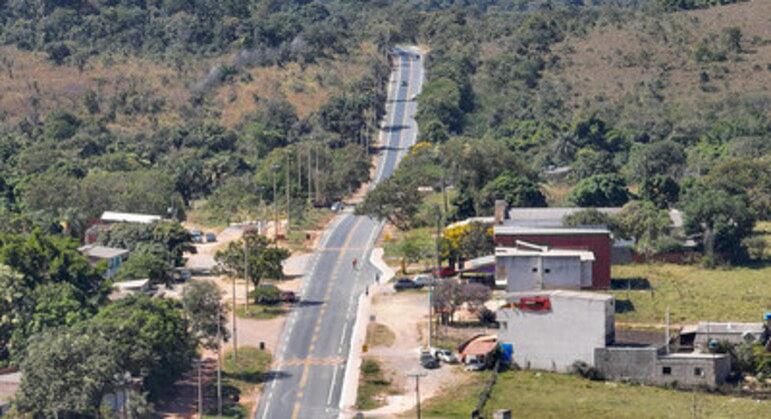 Trecho de 8km da DF-205 ganhou asfalto, iluminação e ciclovia