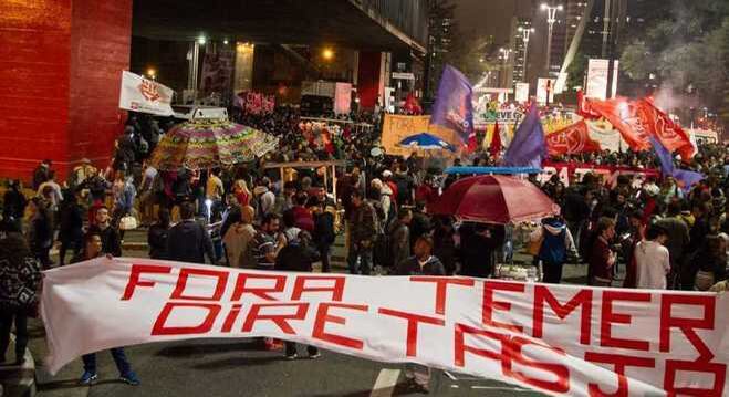 Manifestação em frente ao Masp pede eleições diretas