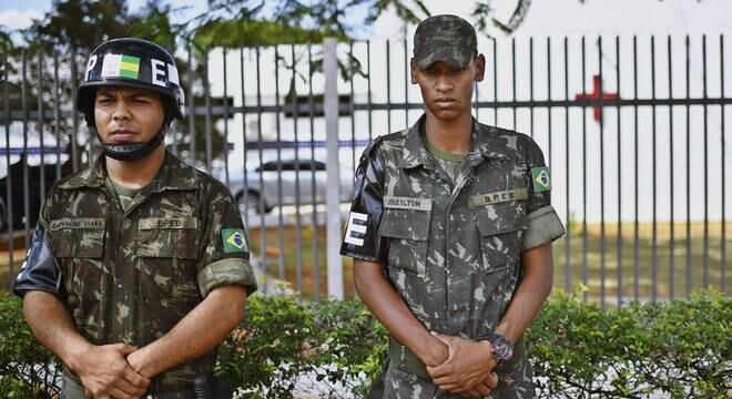 Civis poderão ser incorporados voluntária e temporariamente ao Exército