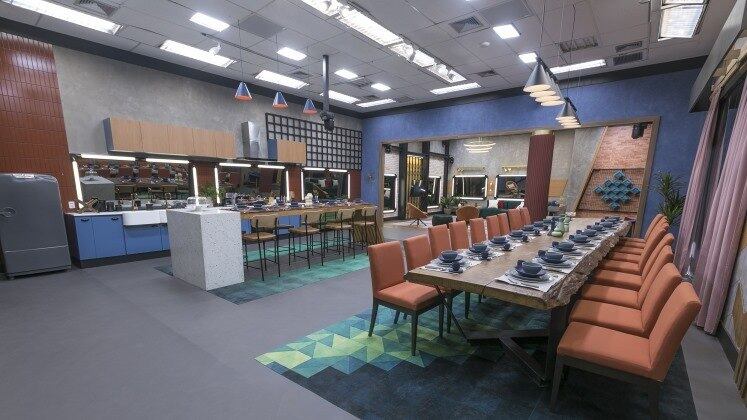 A cozinha está nova em folha e aguardando chefs da temporada! Será que vamos ter muitos? Quais serão os cardápios preparados pelos participantes que arrasam na culinária? 