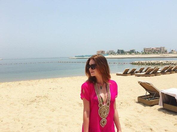 Após passar pela Tailândia, Marina Ruy Barbosa seguiu viagem e desembarcou em Doha, no Qatar