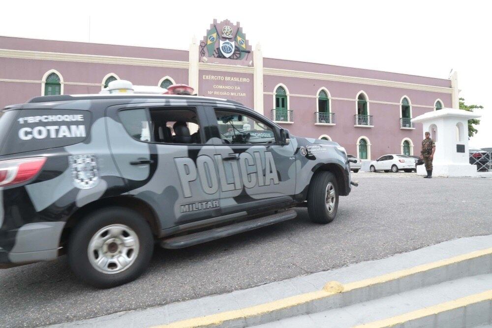 CE - FORÇA-NACIONAL-SEGURANÇA-CEARÁ - GERAL - Forças de segurança, incluindo o Exército, patrulhando as ruas de Fortaleza (CE), nesta sexta-feira (21). 13/01/2020 - Foto: KLEBER GONÇALVES/FUTURA PRESS/FUTURA PRESS/ESTADÃO CONTEÚDO