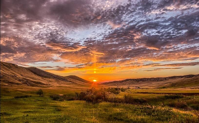 Além do céu noturno, o fotógrafo também aproveitou a viagem para tirar fotos de paisagens do interior dos Estados Unidos