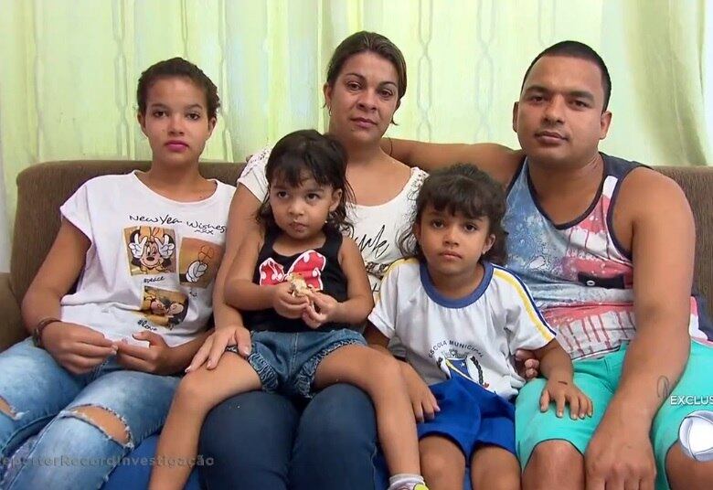 Em um intervalo de 13 horas, ele sofreu 42 paradas cardíacas e precisou de mais de 400 choques elétricos para ser reanimado