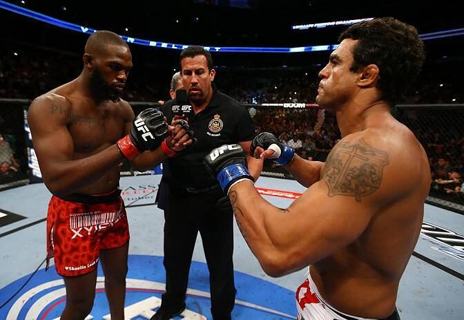 O próximo da fila seria Vitor Belfort, que também foi campeão dos meio-pesados. O duelo ocorreu em setembro de 2012, no UFC 152