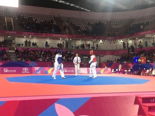Raiany (de vermelho) conqustou mais uma medalha para o Brasil