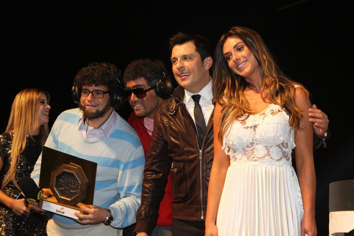 Pânico pode escolher mais três assistentes de palco, diz jornal