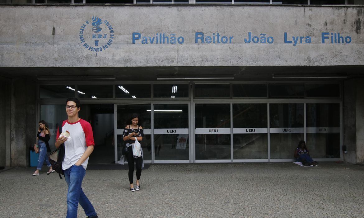 Vestibular foi suspenso na Uerj