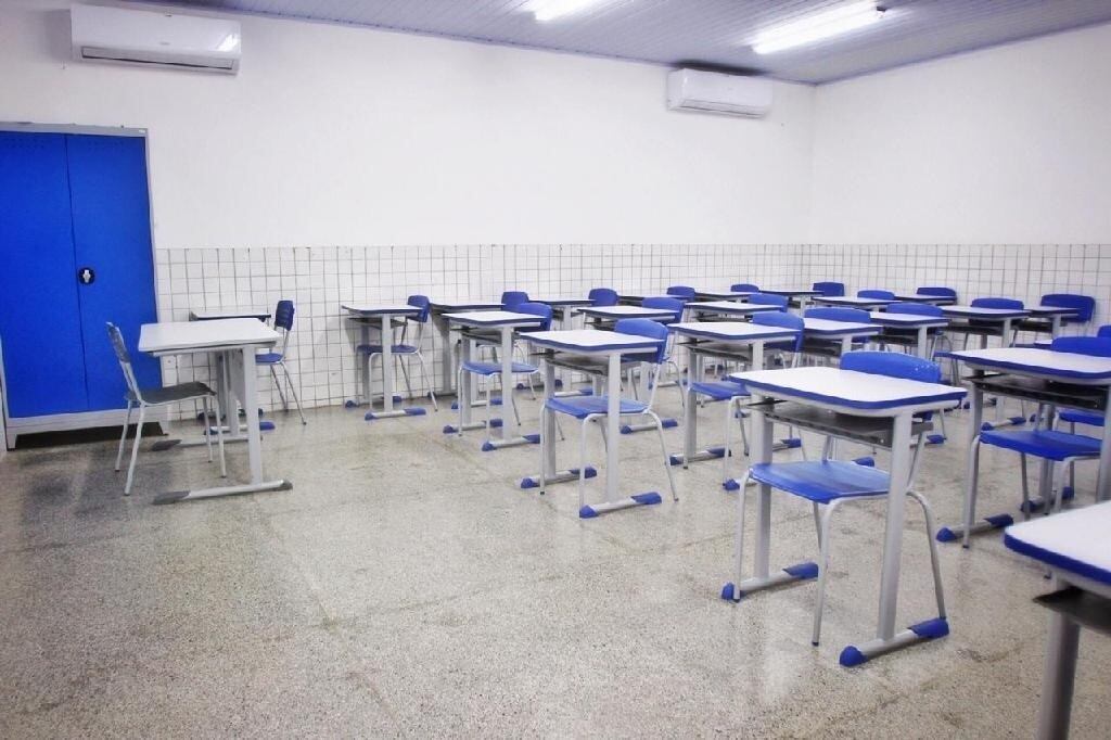Colégios particulares esperavam que retorno seria em agosto