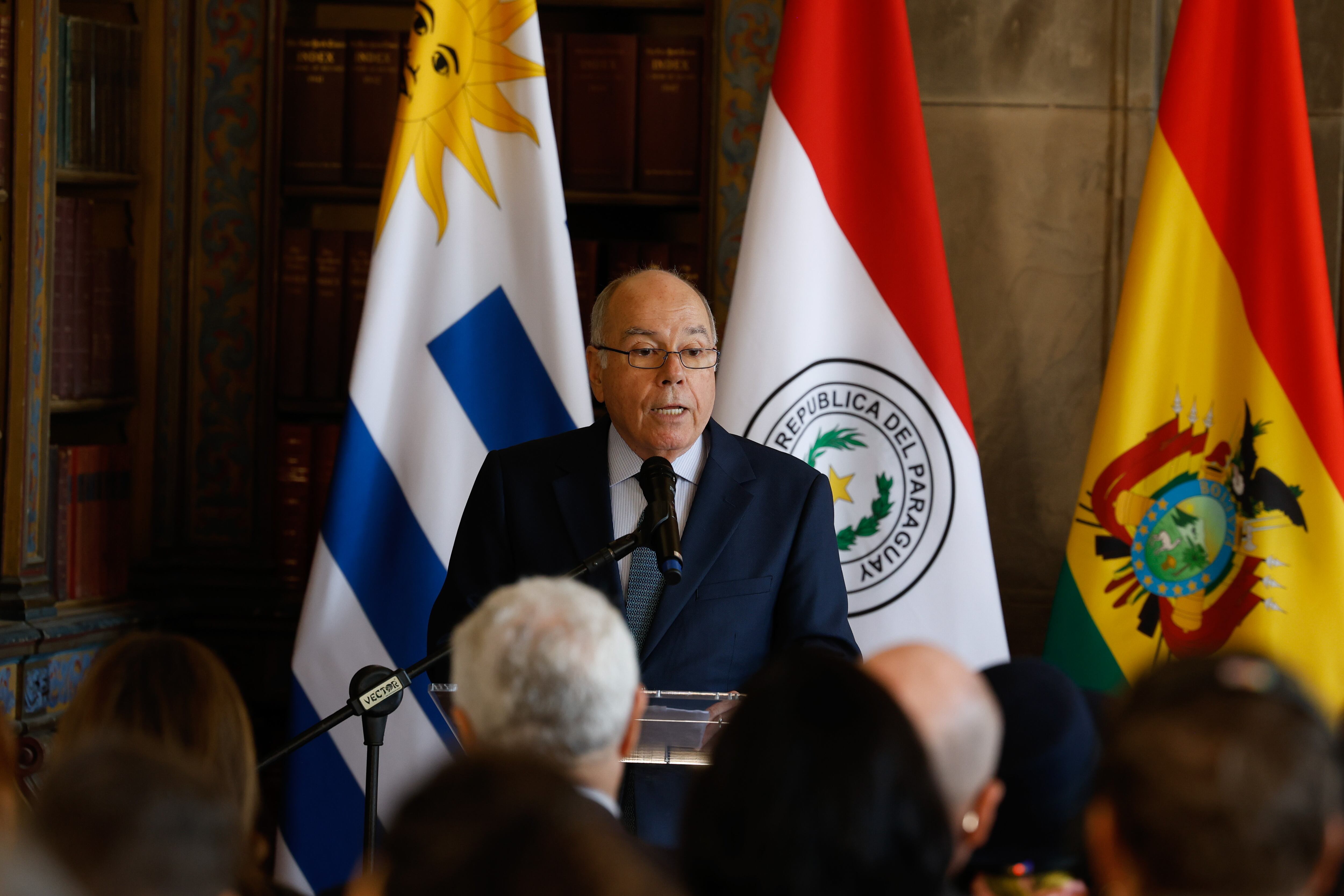Rio de Janeiro (RJ), 16/09/2025 - O ministro das Relações Exteriores do Brasil, Mauro Vieira, fala durante reunião informal dos chanceleres do Mercosul e assinatura do Acordo de Livre Comércio Mercosul-EFTA ( Associação Europeia de Livre Comércio), no Palácio do Itamaraty. Foto: Tânia Rêgo/Agência Brasil