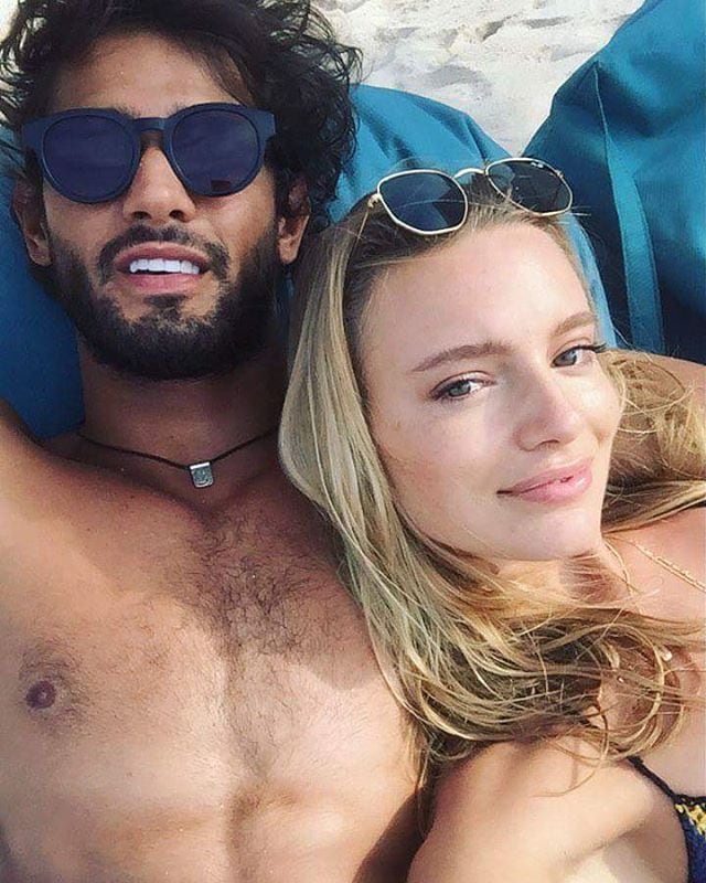 Marlon Teixeira não está mais solteiro. Segundo a coluna Retratos da Vida, do jornal Extra, o ex-affair de Bruna Marquezine vive um romance com a modelo alemã Maya Stepper
Acesse o R7 Play e assista à programação da Record quando quiser
